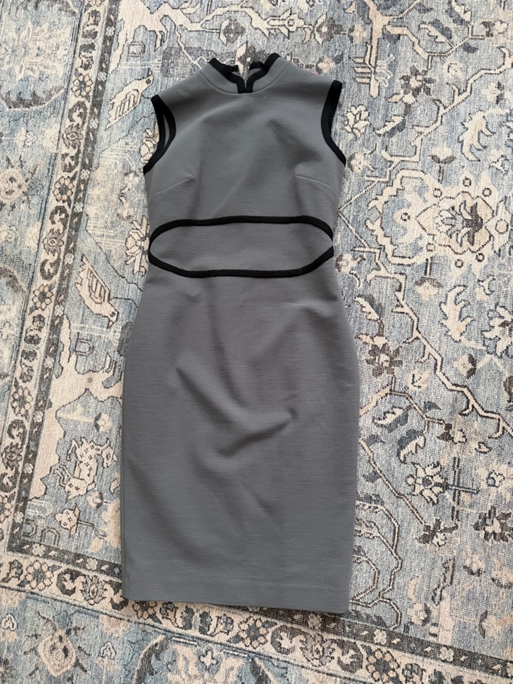 Sleeveless Shanghai Tang  Gray Midi Sheath Dress with Black Trim